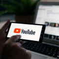 Come fanno guadagnare denaro le visualizzazioni di YouTube?